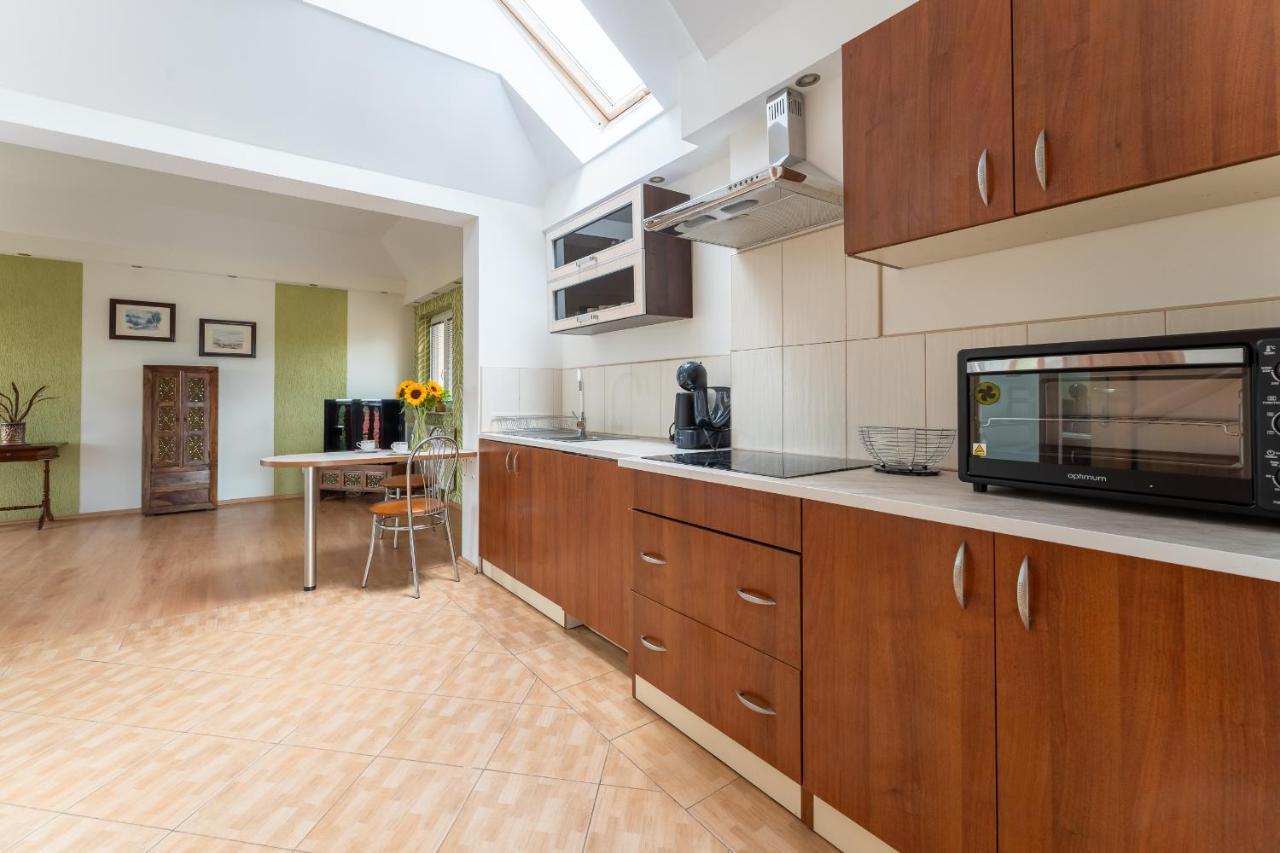 Apartament Green Hill Z Balkonem I Widokiem Na Karkonosze - Space Apart Jelenia Gora Dış mekan fotoğraf